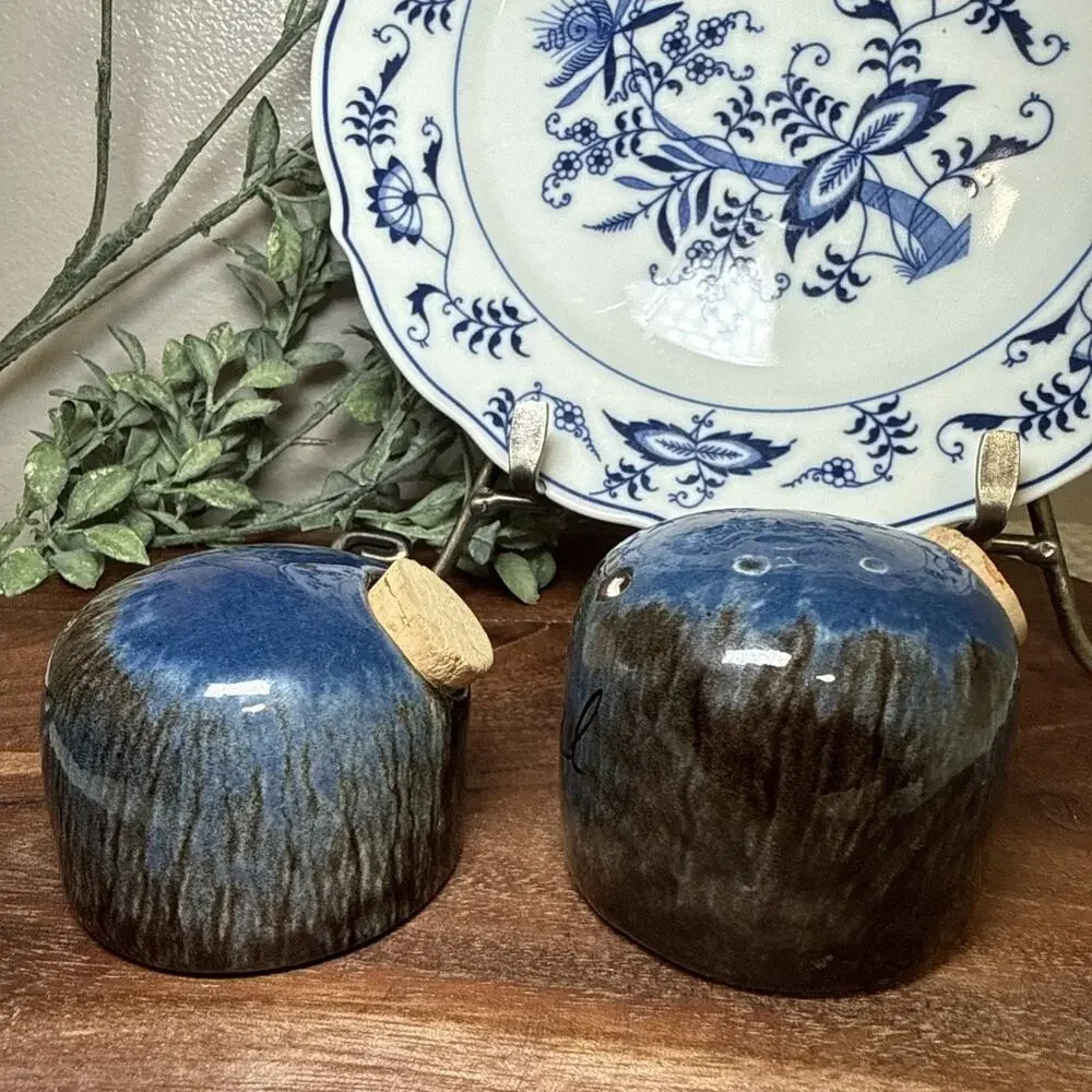 Spanish Studio Pottery SAL PEBRE Salt Pepper Shakers Blue Drip Glaze Vintage